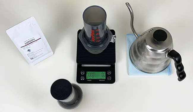 V60 Power Kettle Buono with Temperature adjustment - HARIO CO., LTD.