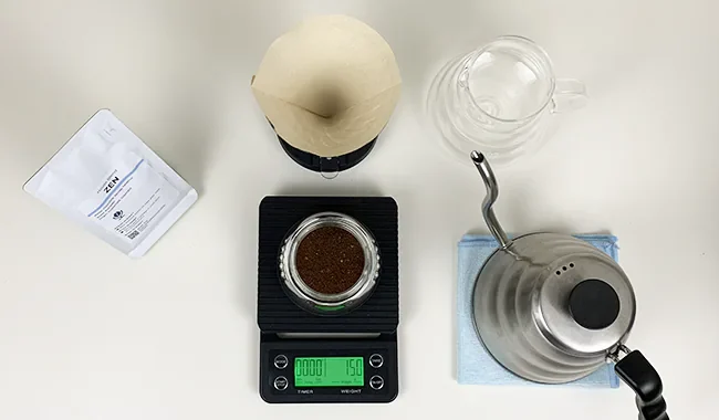 Hario SWITCH recipe step 1 grind 15g coffee